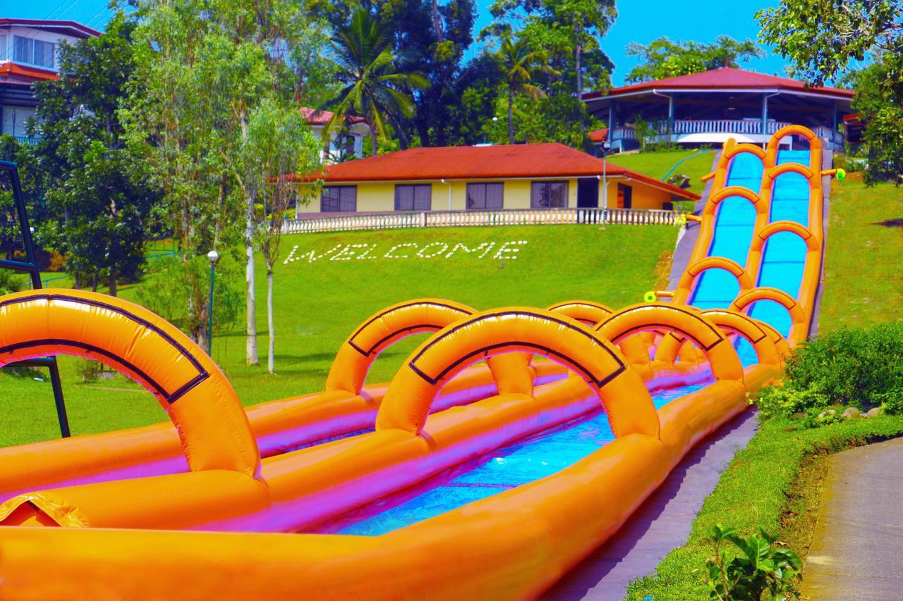 Caliraya Resort Club Lumban Exteriör bild
